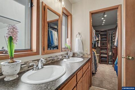 1753 Wooded Knolls Drive Philomath OR 97370