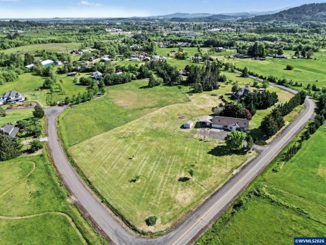 1753 Wooded Knolls Drive Philomath OR 97370