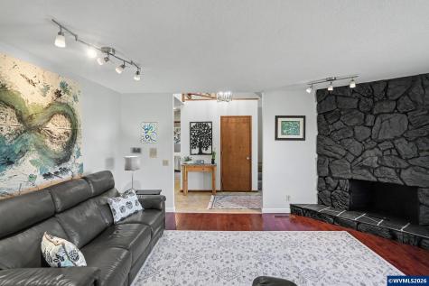 1753 Wooded Knolls Drive Philomath OR 97370