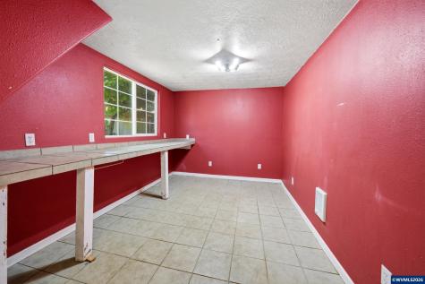1351 SW Ellis Street Dallas OR 97338