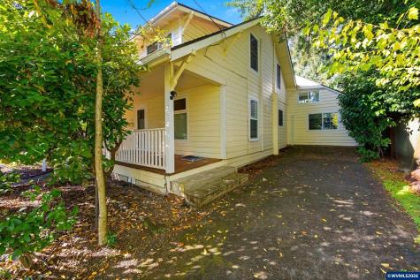 1351 SW Ellis Street Dallas OR 97338