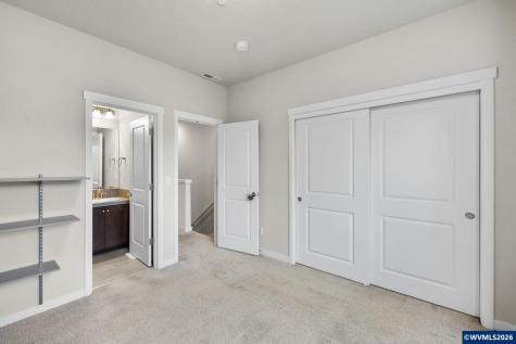 28668 SW Paris Avenue Wilsonville OR 97070