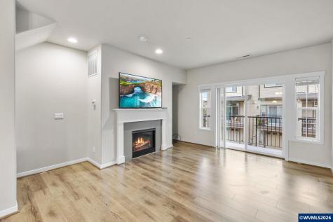 28668 SW Paris Avenue Wilsonville OR 97070