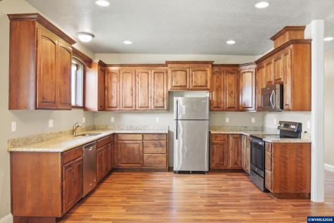 3571 Anchor Court NE Salem OR 97305