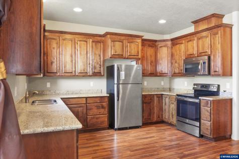 3571 Anchor Court NE Salem OR 97305