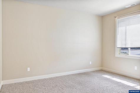 3571 Anchor Court NE Salem OR 97305