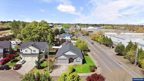 3571 Anchor Court NE Salem OR 97305