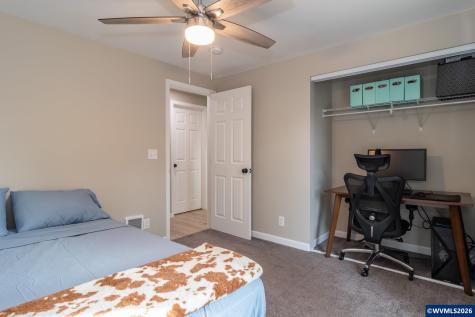 10 Carmel Court Roseburg OR 97471