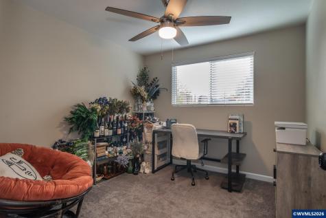 10 Carmel Court Roseburg OR 97471