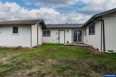 10 Carmel Court Roseburg OR 97471
