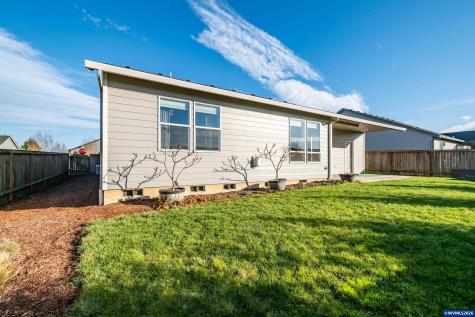 551 SE Arbor Street Sublimity OR 97385