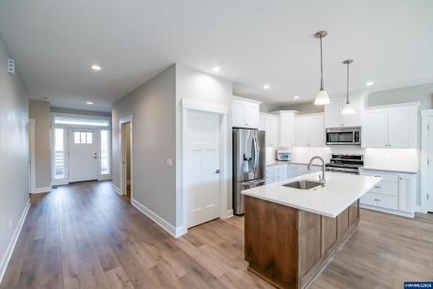 551 SE Arbor Street Sublimity OR 97385