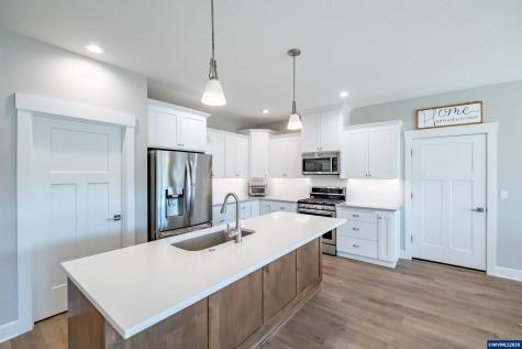 551 SE Arbor Street Sublimity OR 97385