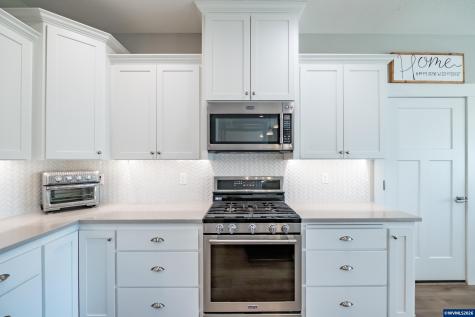 551 SE Arbor Street Sublimity OR 97385