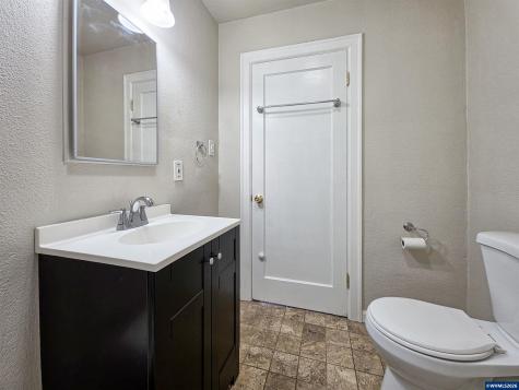 271 W Ellendale Avenue Dallas OR 97338