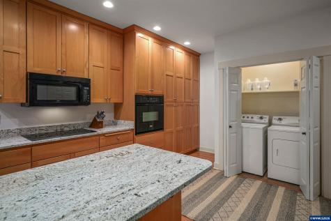 1564 Berkeley Lane E Monmouth OR 97361