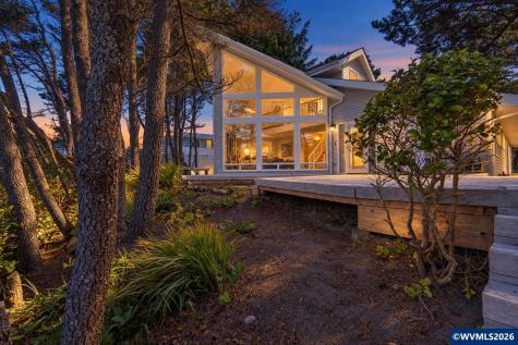 6765 Glen Avenue Gleneden Beach OR 97388
