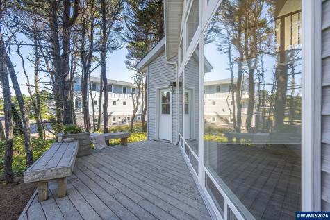 6765 Glen Avenue Gleneden Beach OR 97388