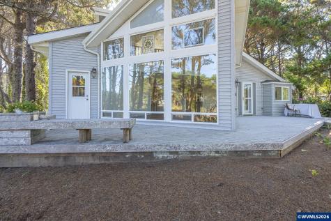 6765 Glen Avenue Gleneden Beach OR 97388
