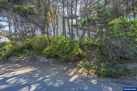 6765 Glen Avenue Gleneden Beach OR 97388