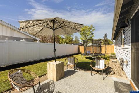 4602 Settlers Drive NE Salem OR 97305