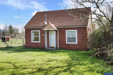 993 42nd Avenue Sweet Home OR 97386