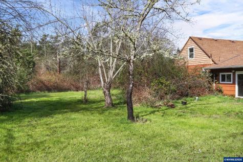 993 42nd Avenue Sweet Home OR 97386