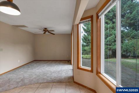 2677 Fort Rock Court SE Salem OR 97306