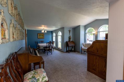 3247 20th Avenue SE Albany OR 97322
