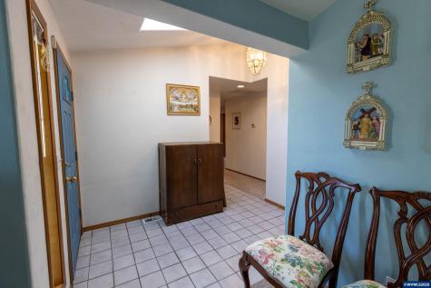 3247 20th Avenue SE Albany OR 97322