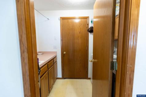 3247 20th Avenue SE Albany OR 97322