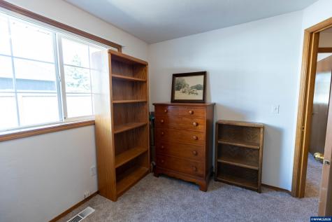 3247 20th Avenue SE Albany OR 97322