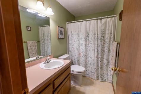 3247 20th Avenue SE Albany OR 97322
