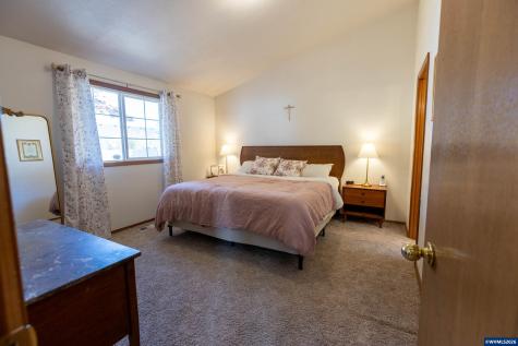 3247 20th Avenue SE Albany OR 97322