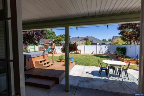 3247 20th Avenue SE Albany OR 97322