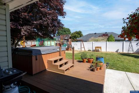 3247 20th Avenue SE Albany OR 97322