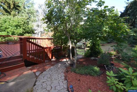6962 Macleay Road SE Salem OR 97317