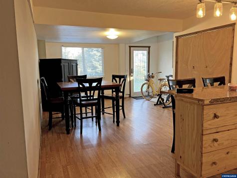 6962 Macleay Road SE Salem OR 97317