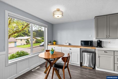 1930 NW 29th Place Corvallis OR 97330