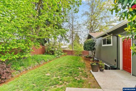 1930 NW 29th Place Corvallis OR 97330