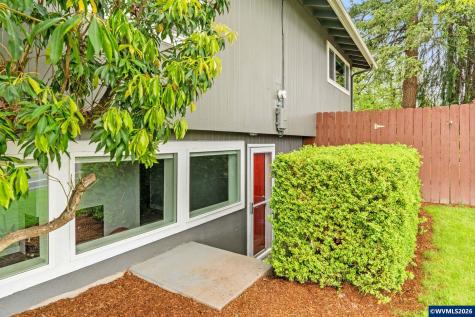 1930 NW 29th Place Corvallis OR 97330