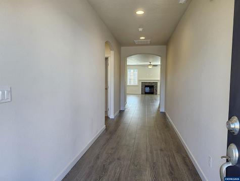 2798 Essex Avenue NW Albany OR 97321