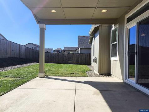 2798 Essex Avenue NW Albany OR 97321