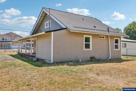 430 Log Cabin Street Independence OR 97351