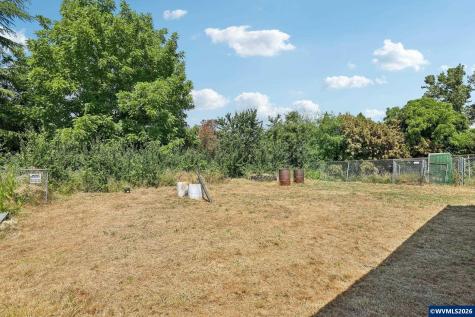 430 Log Cabin Street Independence OR 97351