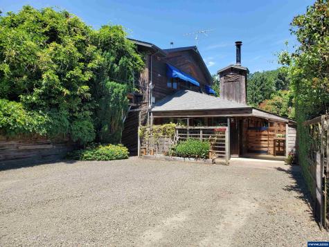 5285 & 5287 SW Watenpaugh Avenue Corvallis OR 97333