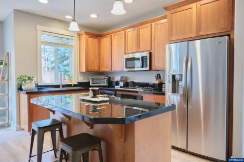 5595 Wigeon Street SE Salem OR 97306