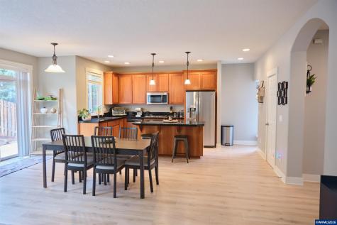5595 Wigeon Street SE Salem OR 97306
