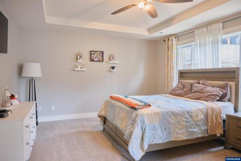5595 Wigeon Street SE Salem OR 97306