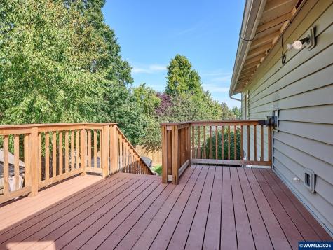 2257 Hemlock Court NW Salem OR 97304